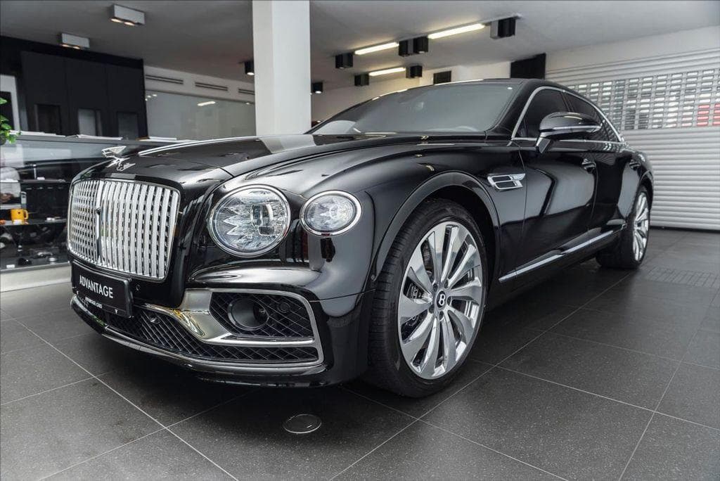 Bentley FLYING