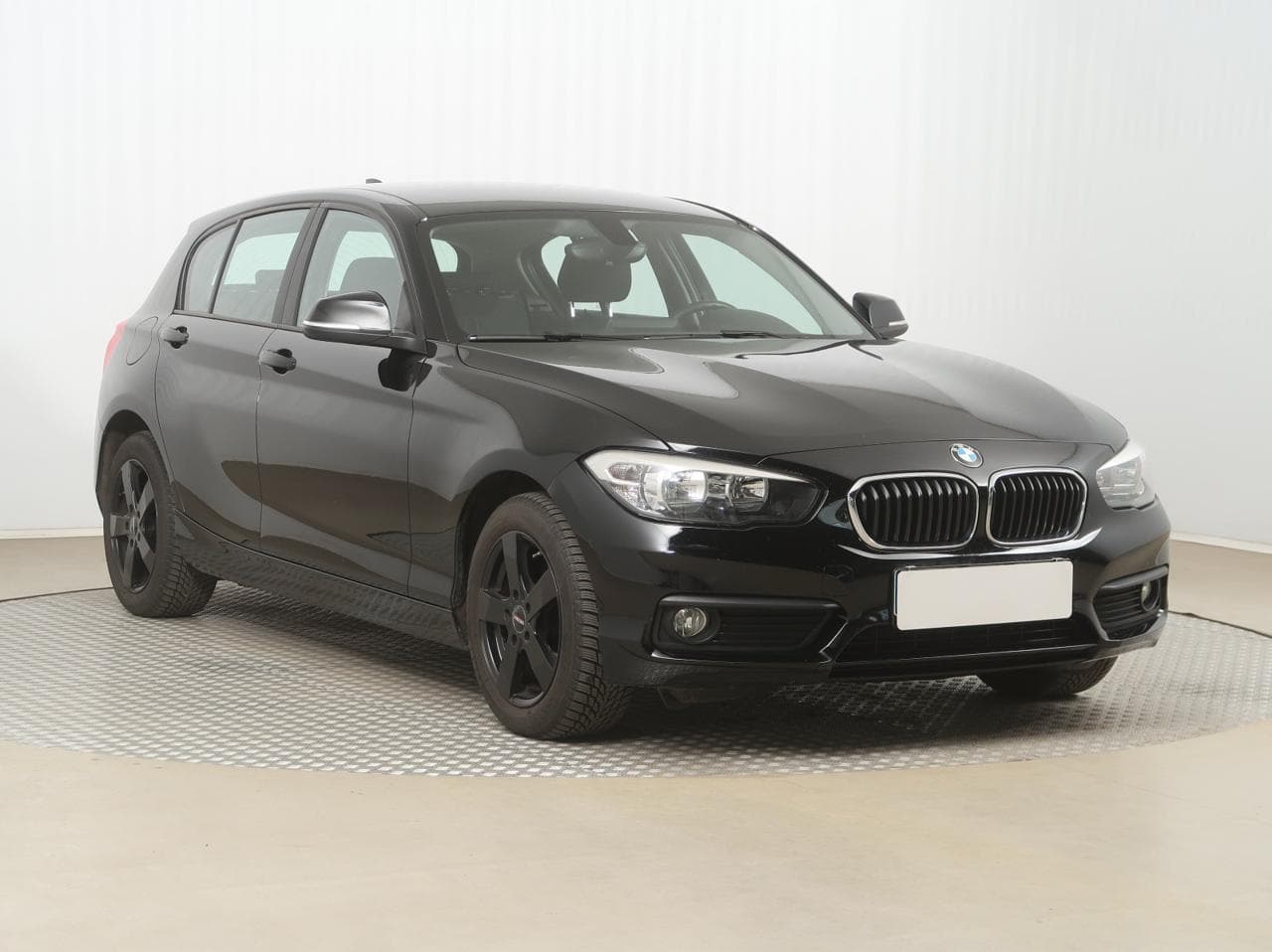 2016 BMW 1-SERIES