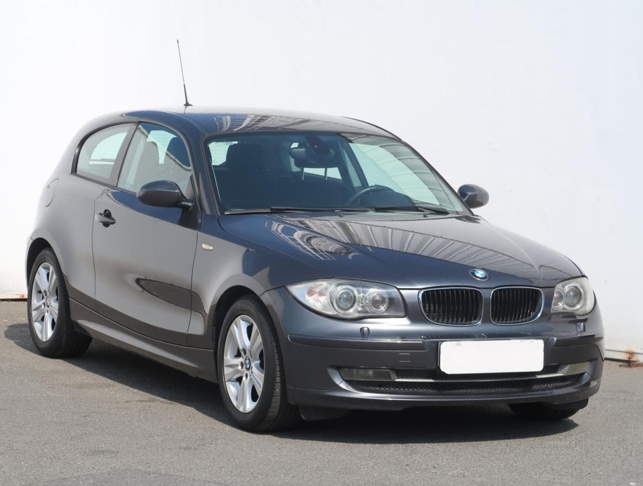 2008 BMW 1-SERIES