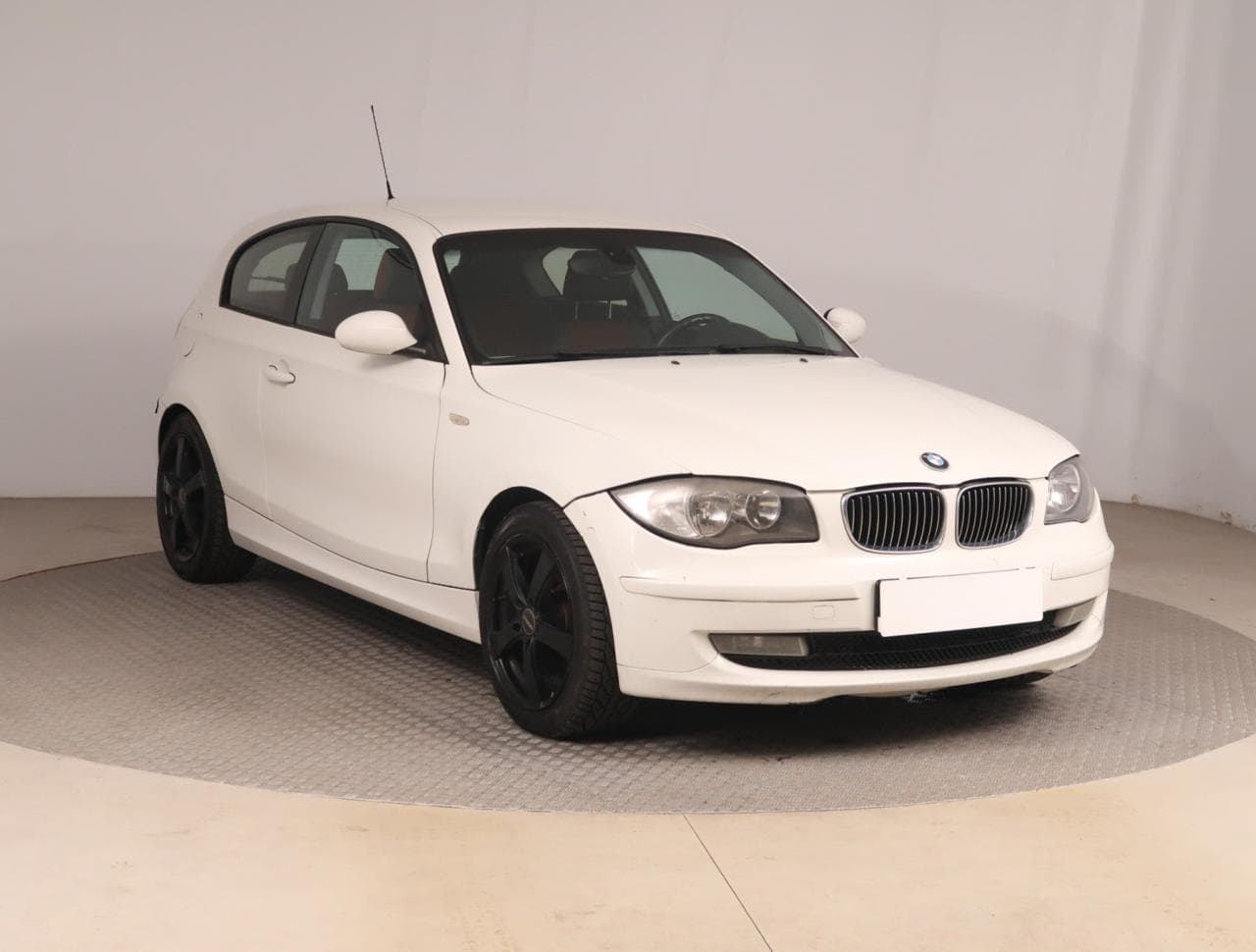 2008 BMW 1-SERIES