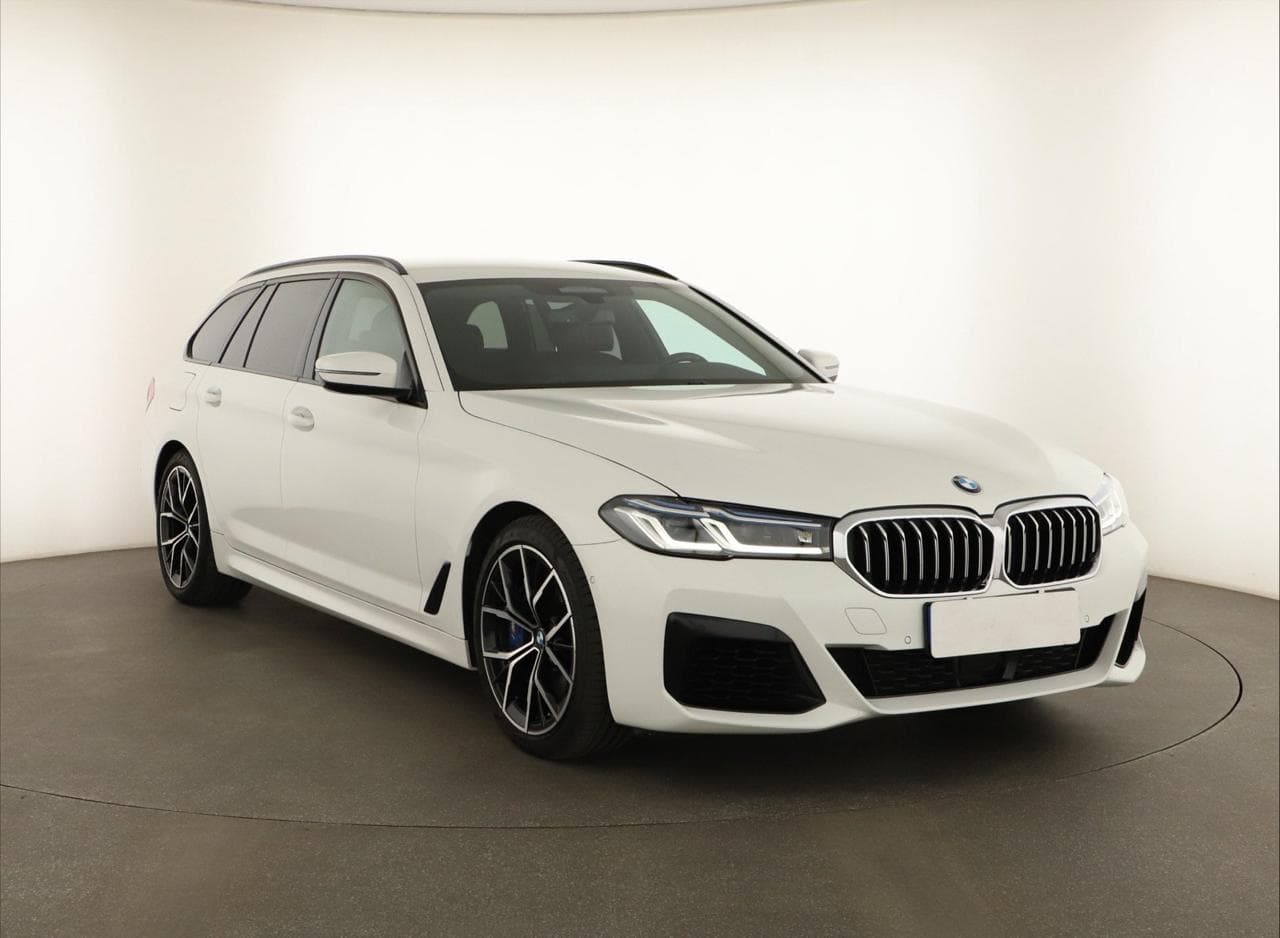 2021 BMW 5-SERIES