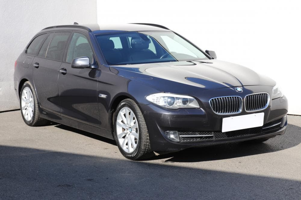 2012 BMW 5-SERIES