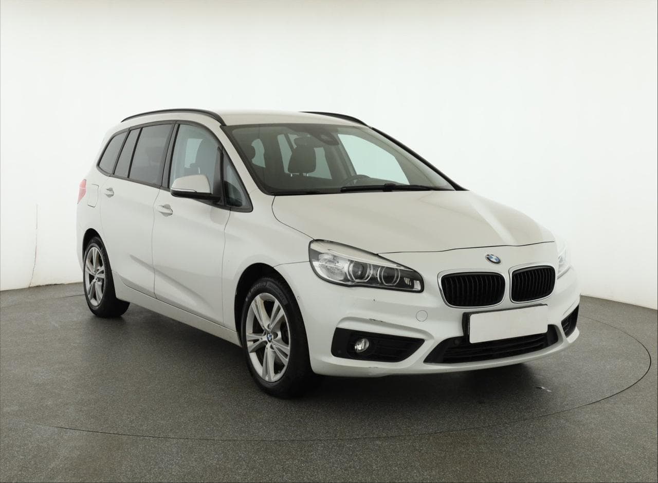2019 BMW 2-SERIES