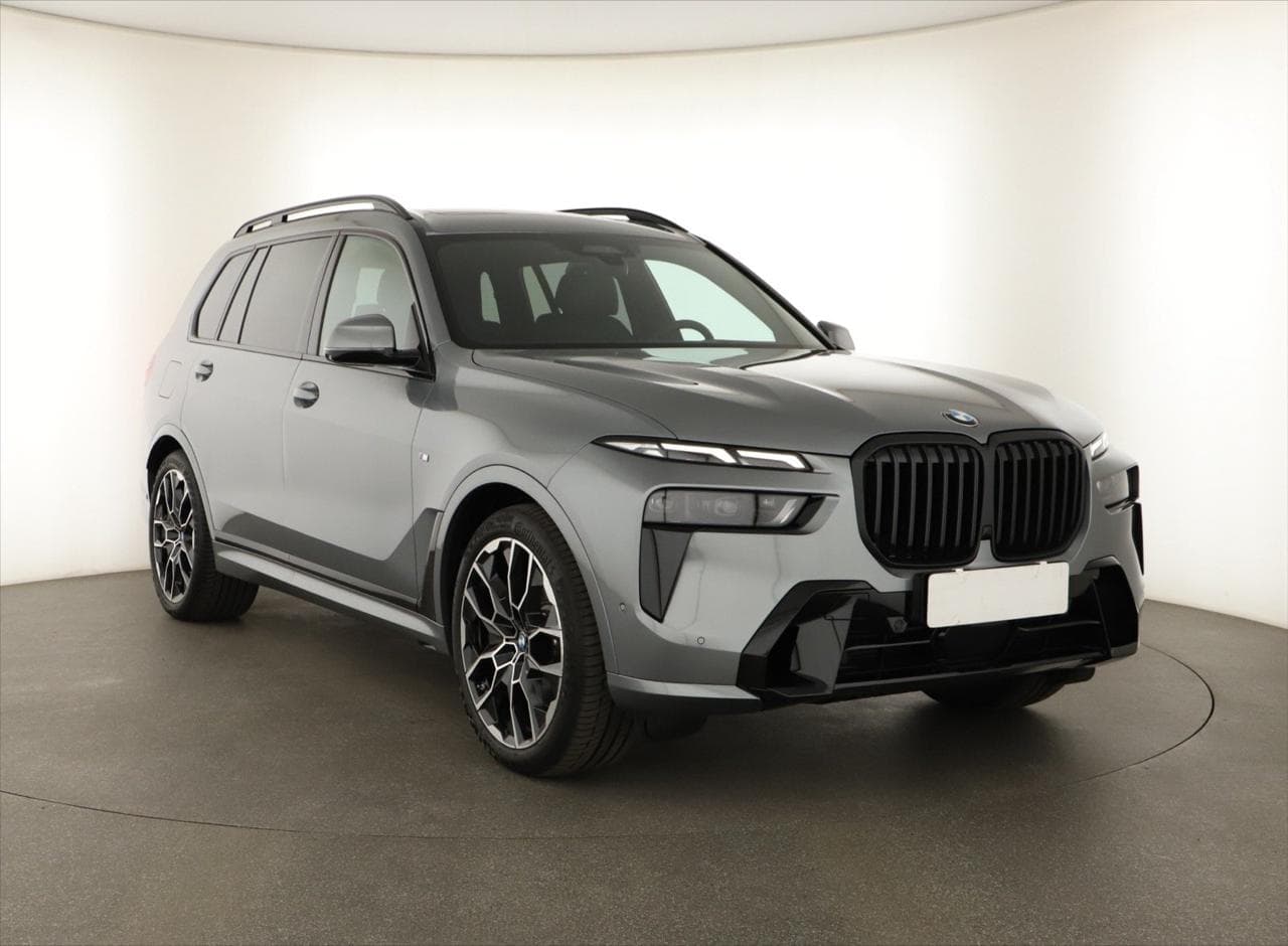2025 BMW X7