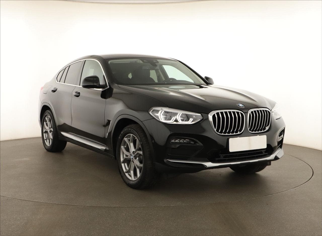 2021 BMW X4