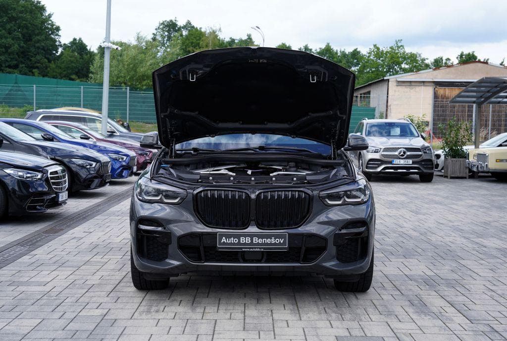 2022 BMW X5