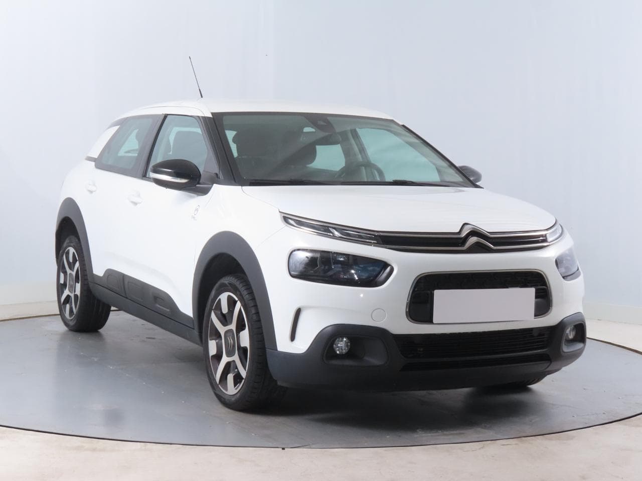 2020 Citroen C4