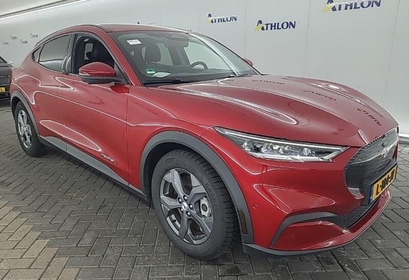 Ford Mustang Mach-E 99 kWh (Extended Range) SUV