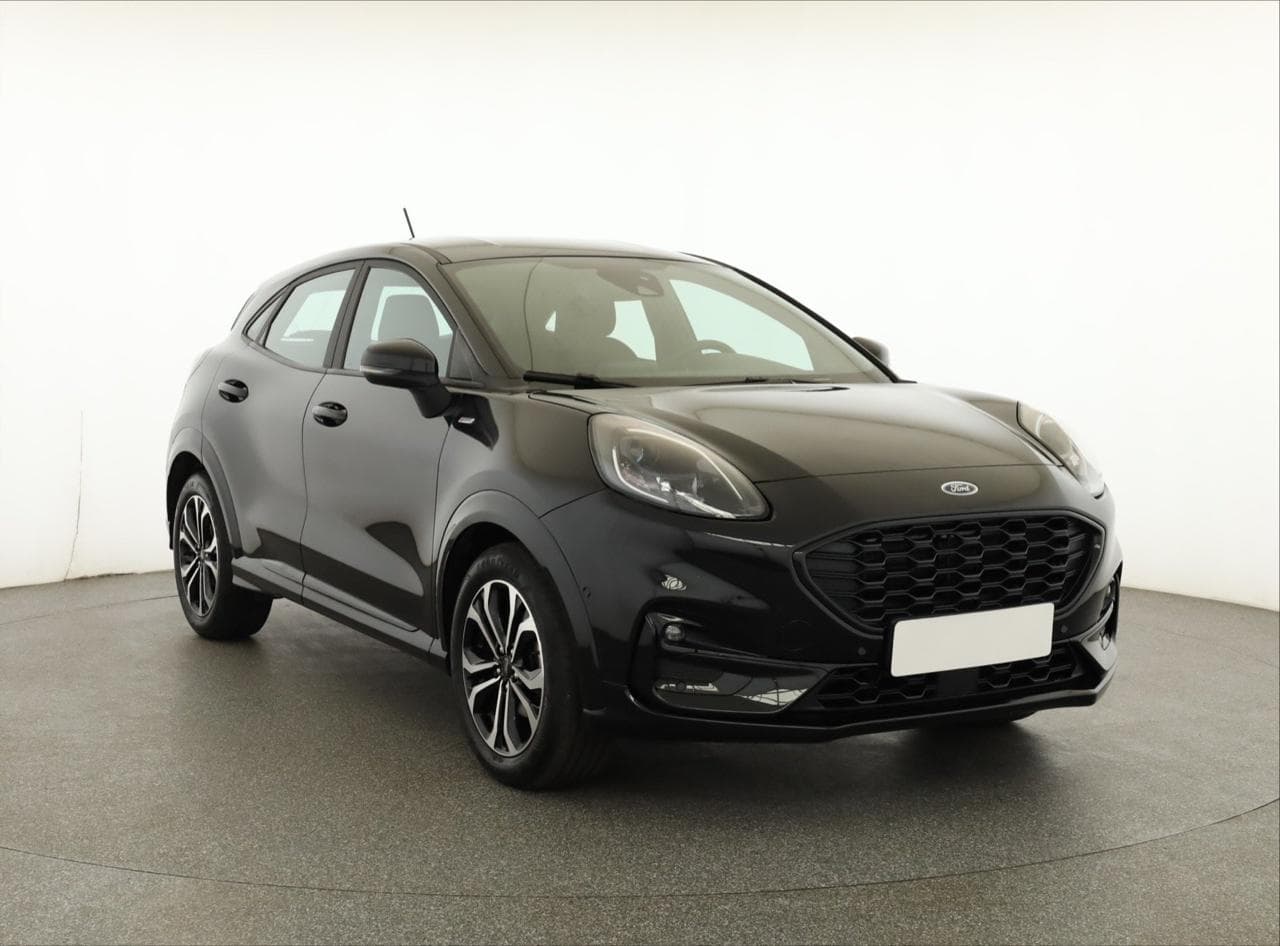 2022 Ford PUMA