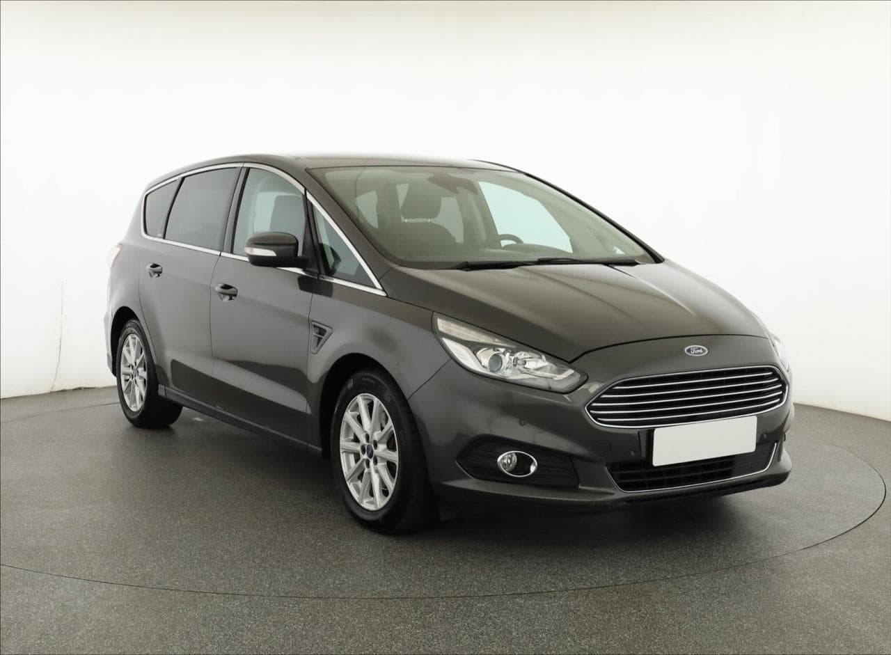 2015 Ford S-MAX