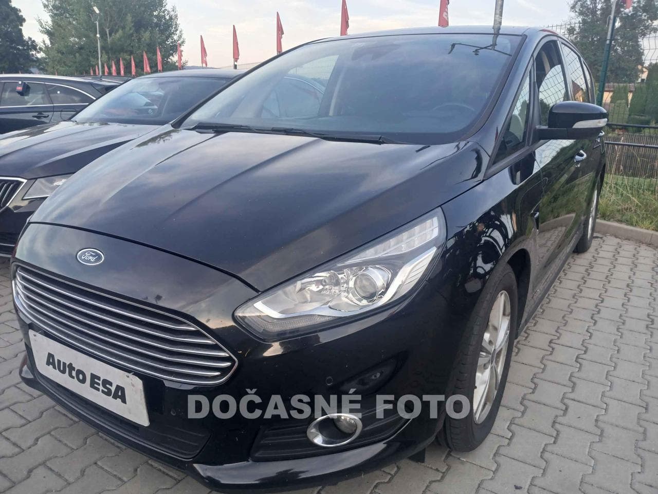 2017 Ford S-MAX