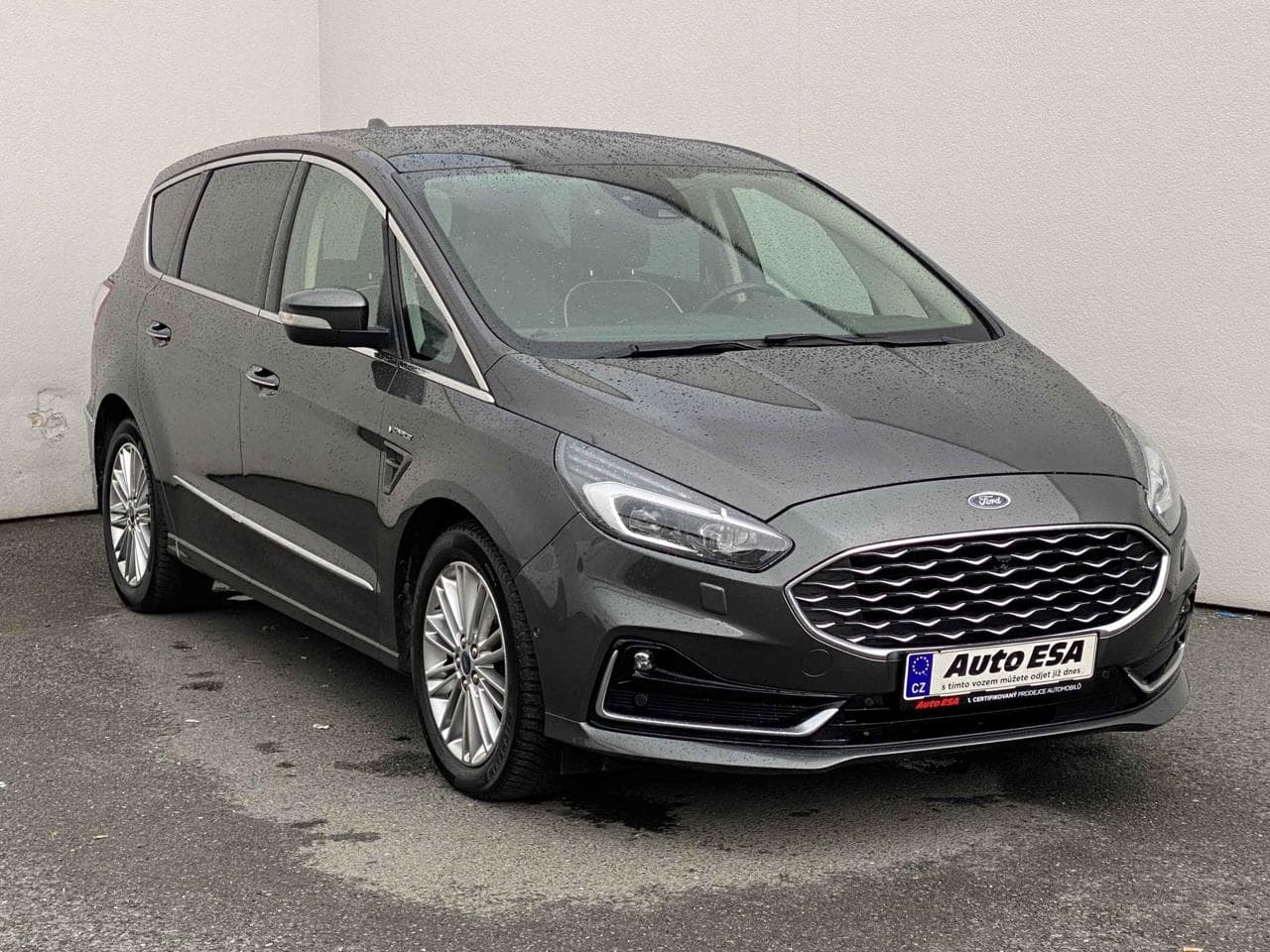 2020 Ford S-MAX