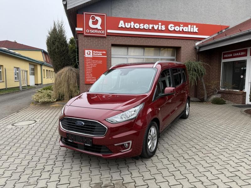 Ford Tourneo Connect 1,5-PANORAM-TAŽNÉ-VYHŘ.SEDAČKY MPV