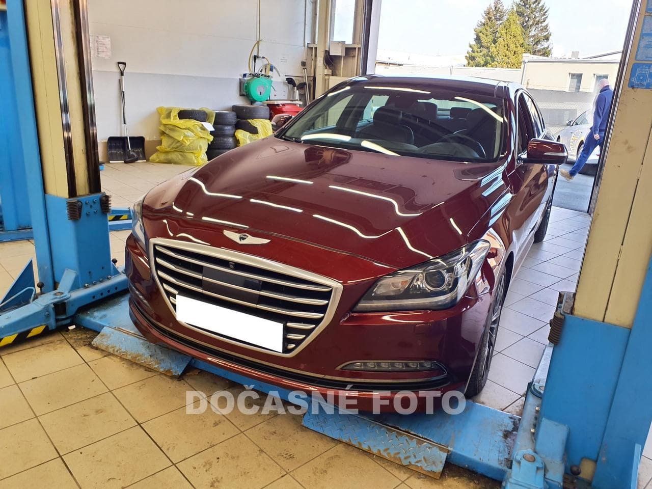 2016 Hyundai GENESIS