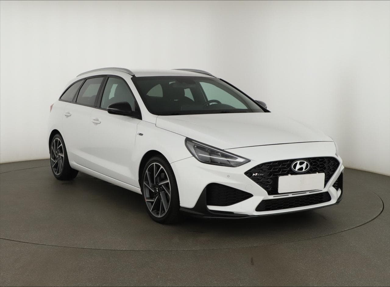 2022 Hyundai i30