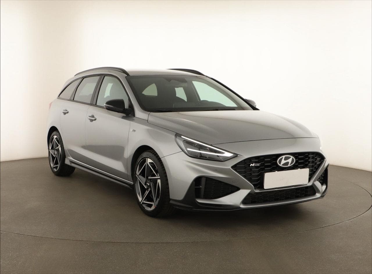 2025 Hyundai i30