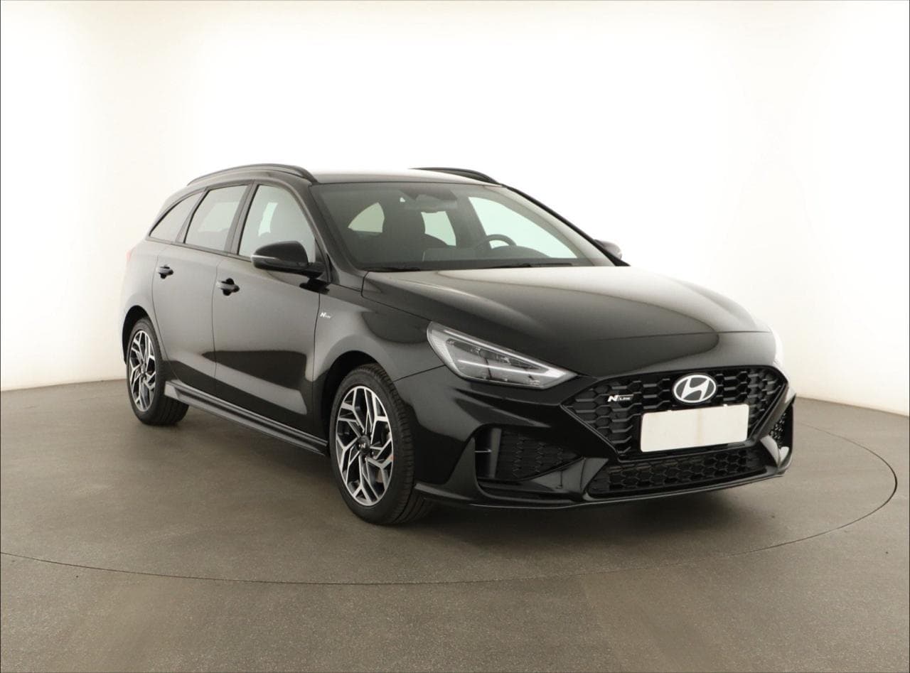 2025 Hyundai i30