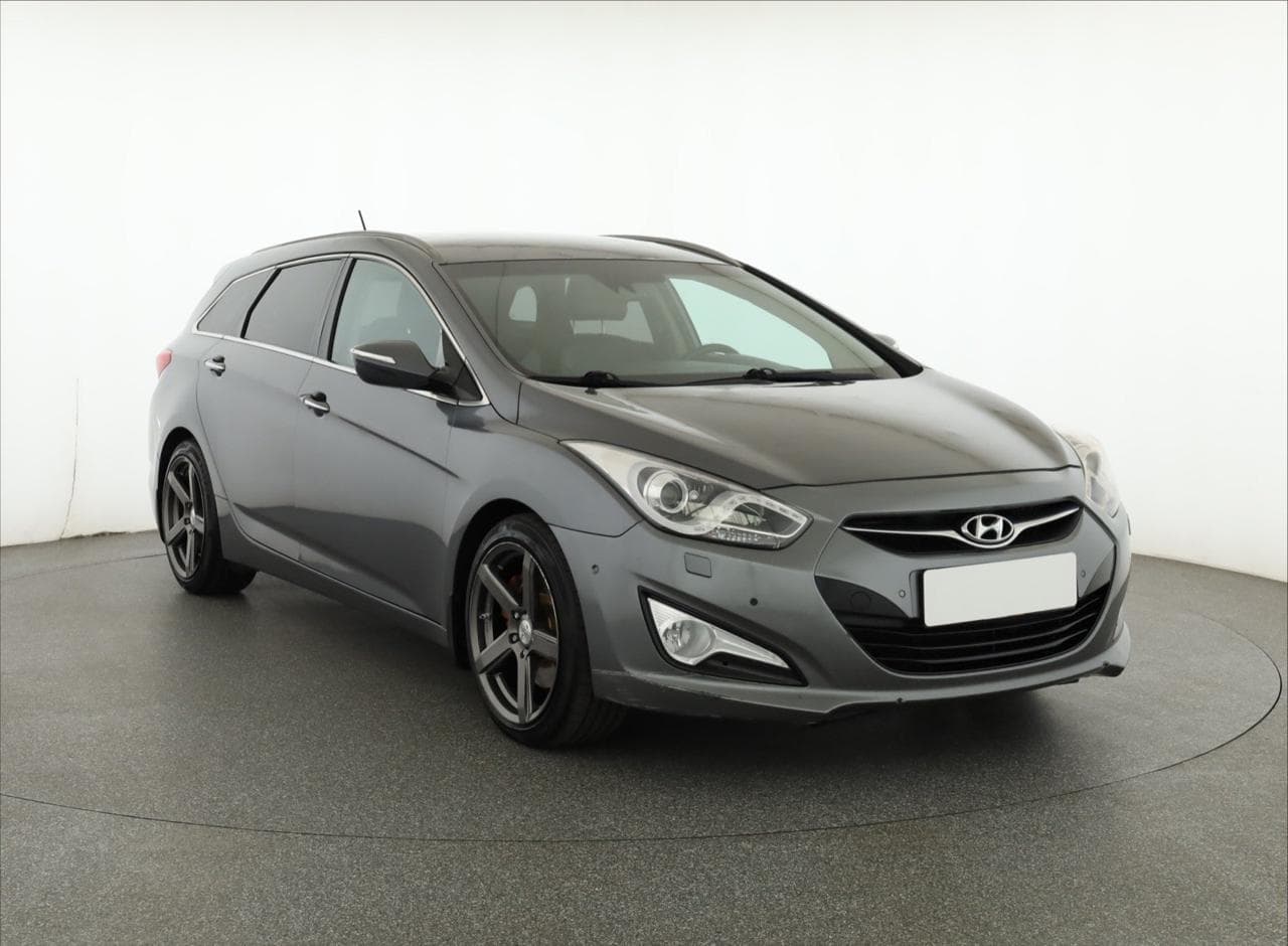 2011 Hyundai i40