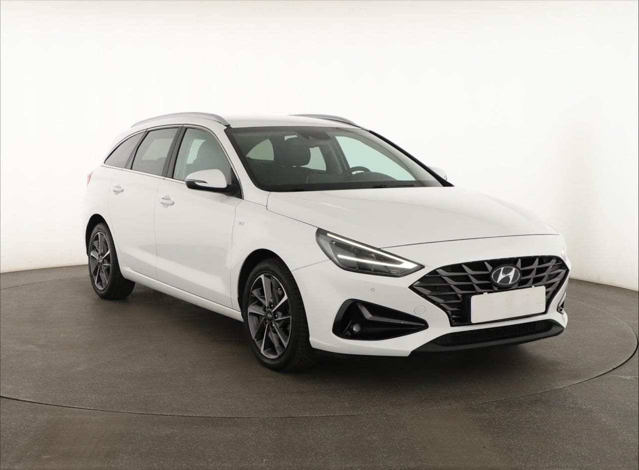 2022 Hyundai i30