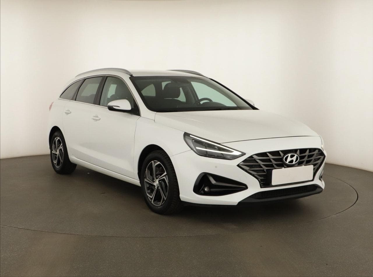 2022 Hyundai i30