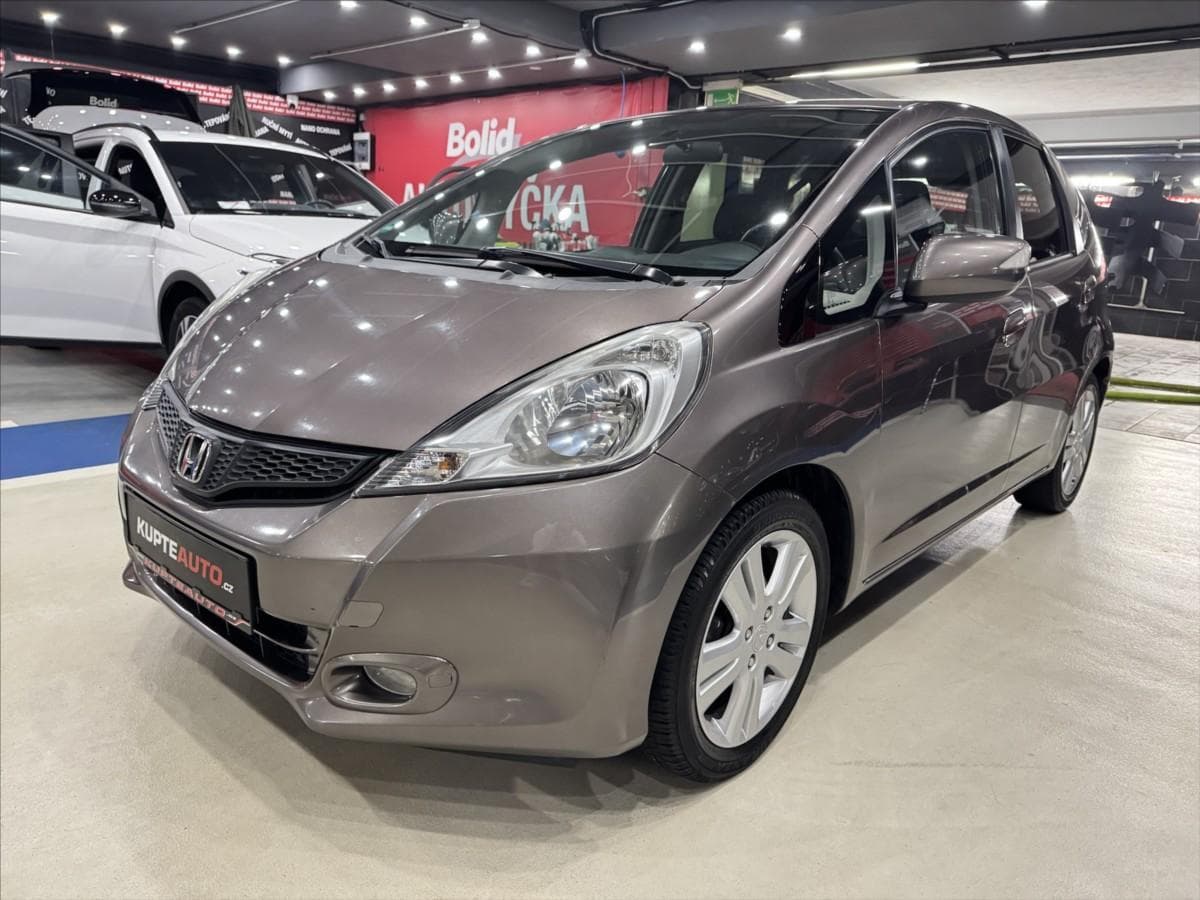 2013 Honda JAZZ