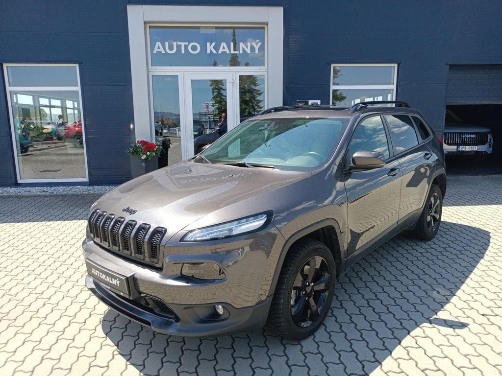 2018 Jeep CHEROKEE