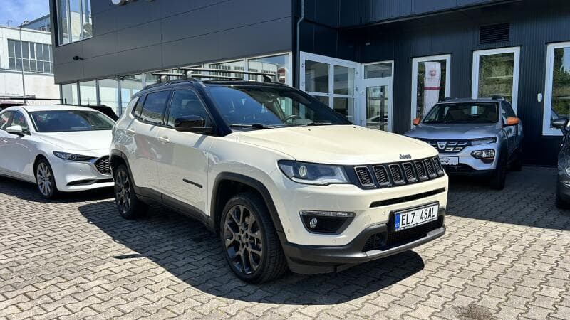 2021 Jeep COMPASS