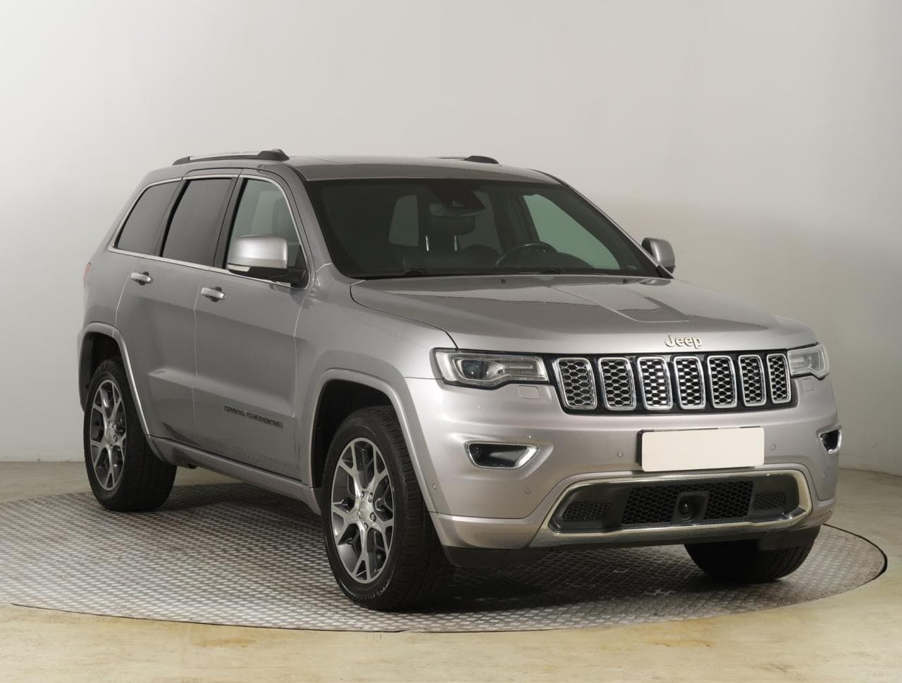2020 Jeep OSTATNÍ