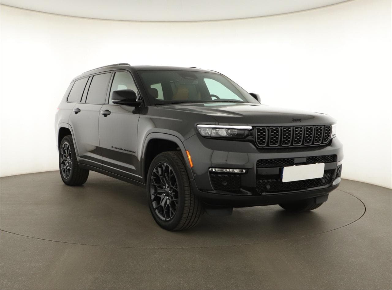 2025 Jeep OSTATNÍ