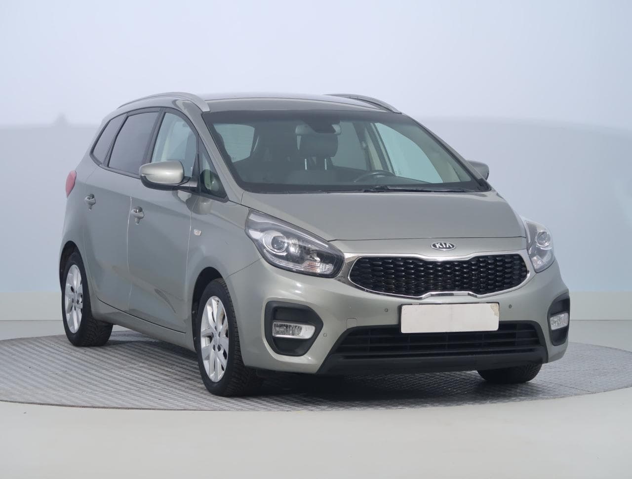 2017 Kia CARENS