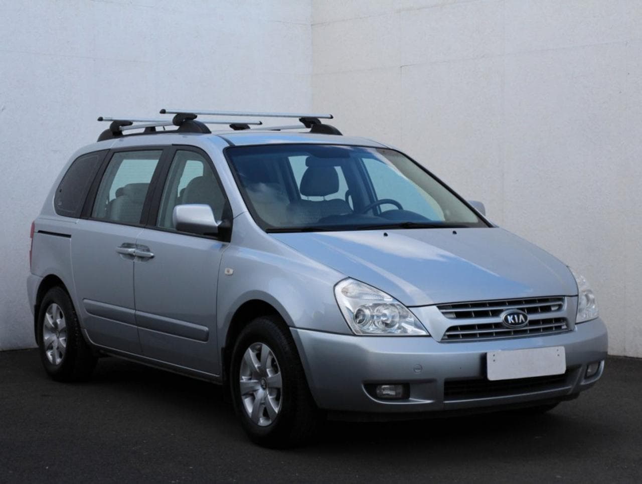 2008 Kia CARNIVAL