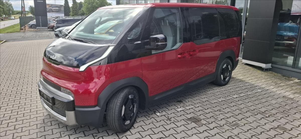2026 Kia PV5