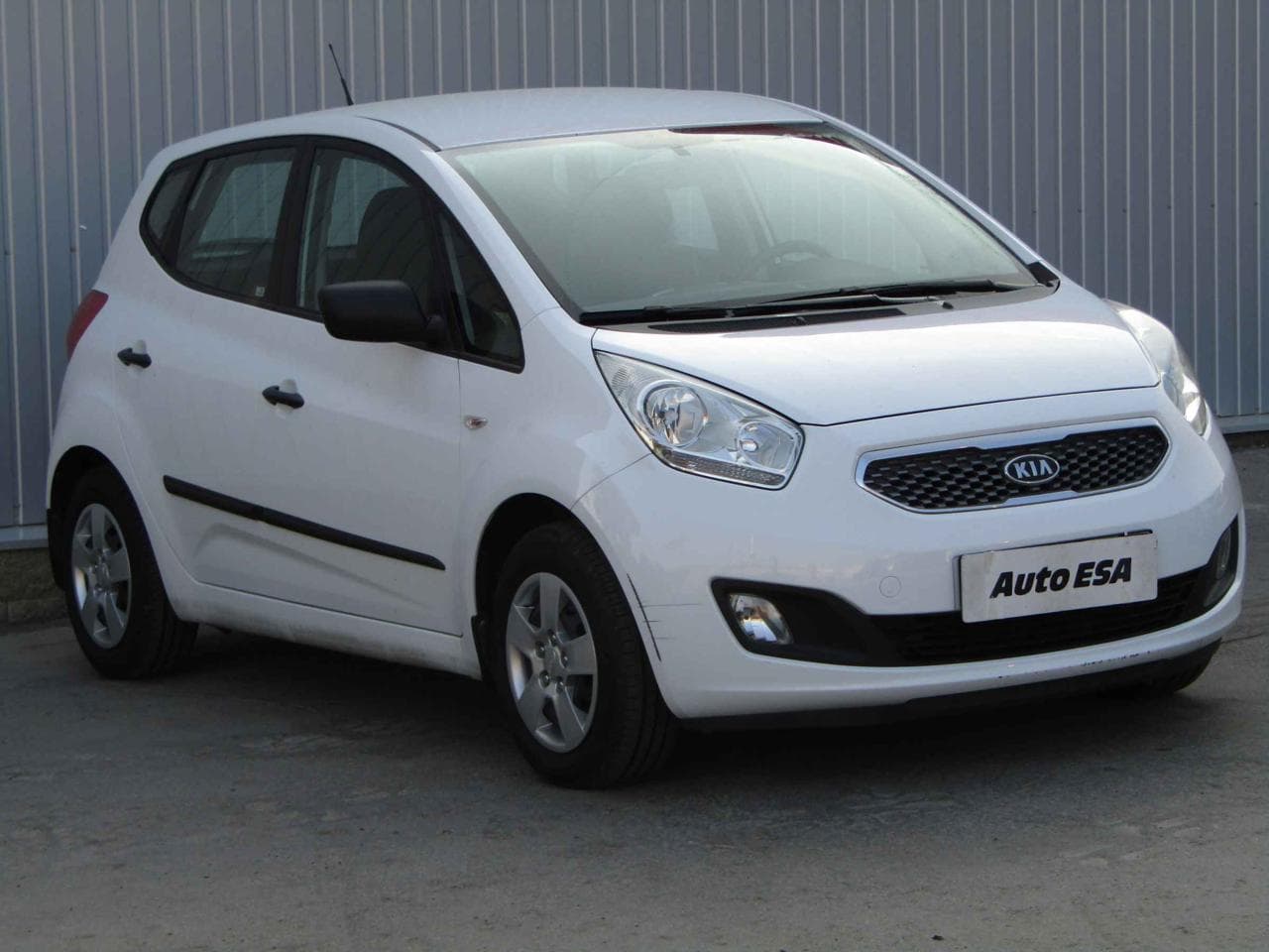 2012 Kia VENGA