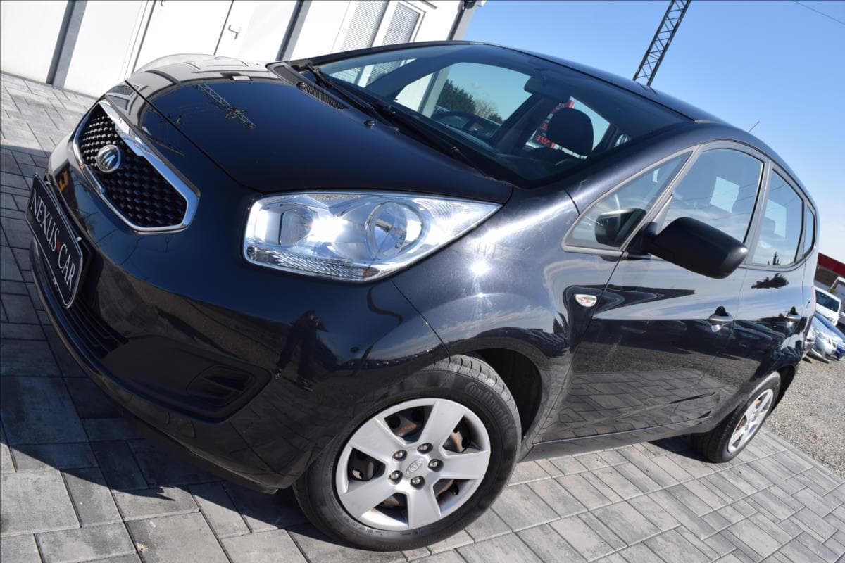 Kia Venga 1,4 i 66KW NÍZKÉ KM 2XKOLA kombi