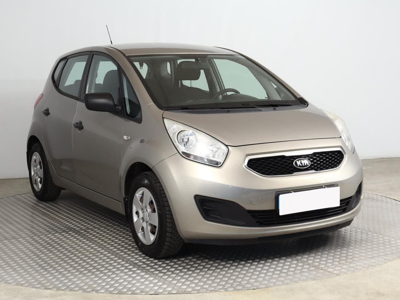 2014 Kia VENGA