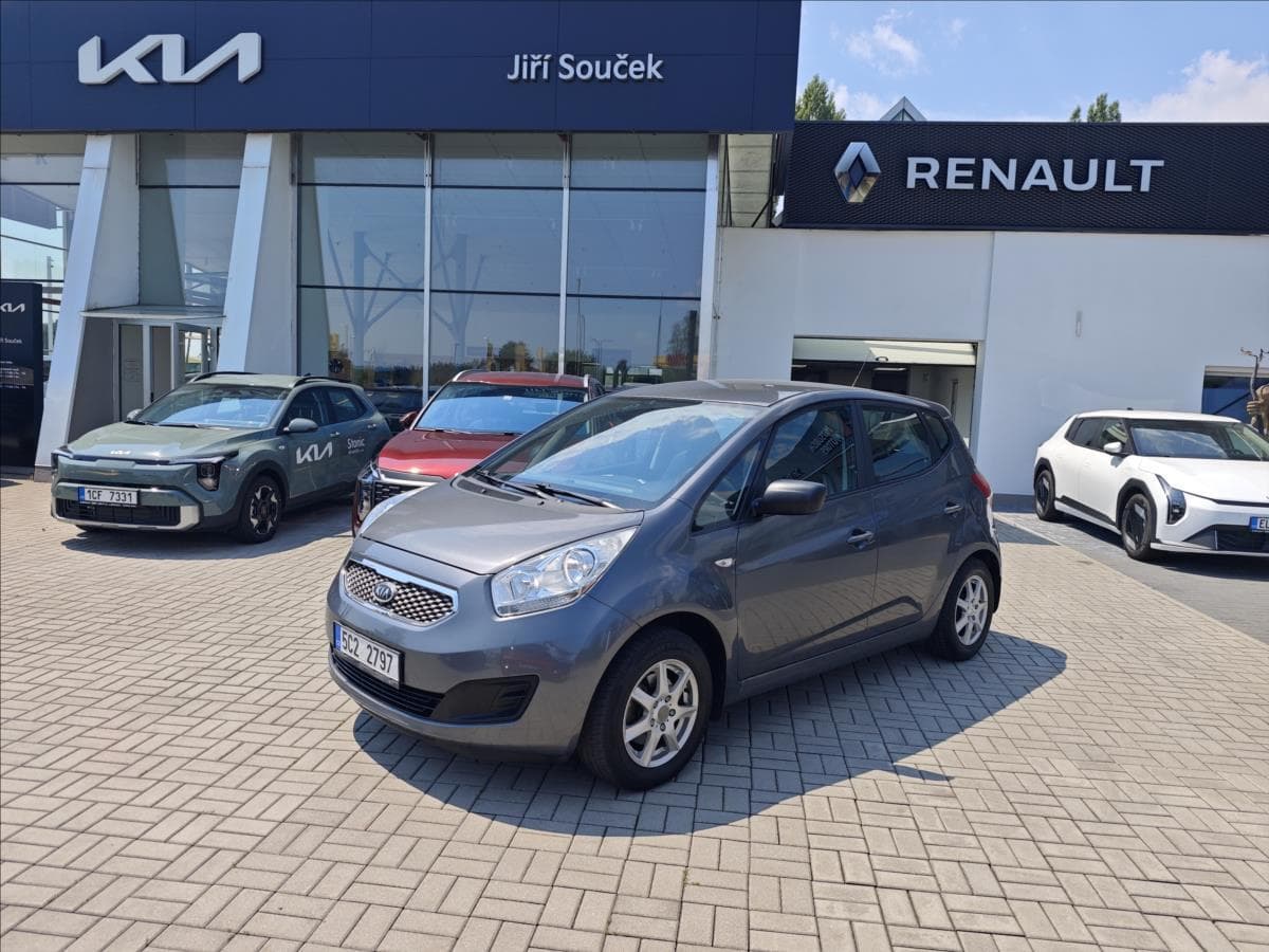2010 Kia VENGA