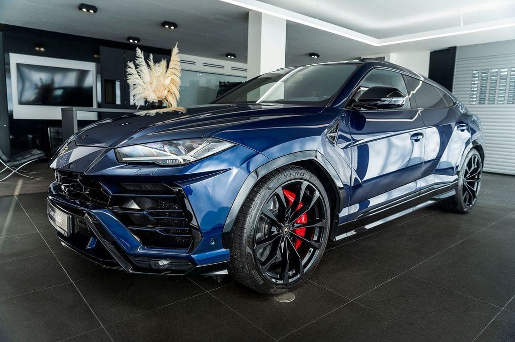 2019 Lamborghini URUS