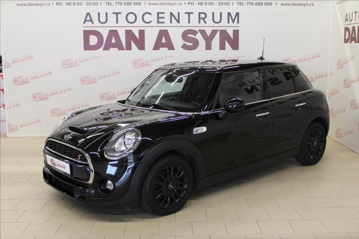 2017 Mini COOPER S