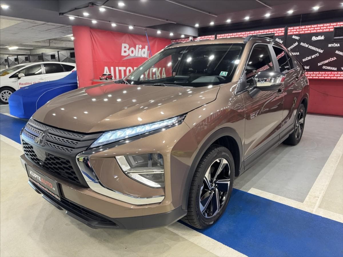 2022 Mitsubishi OSTATNÍ