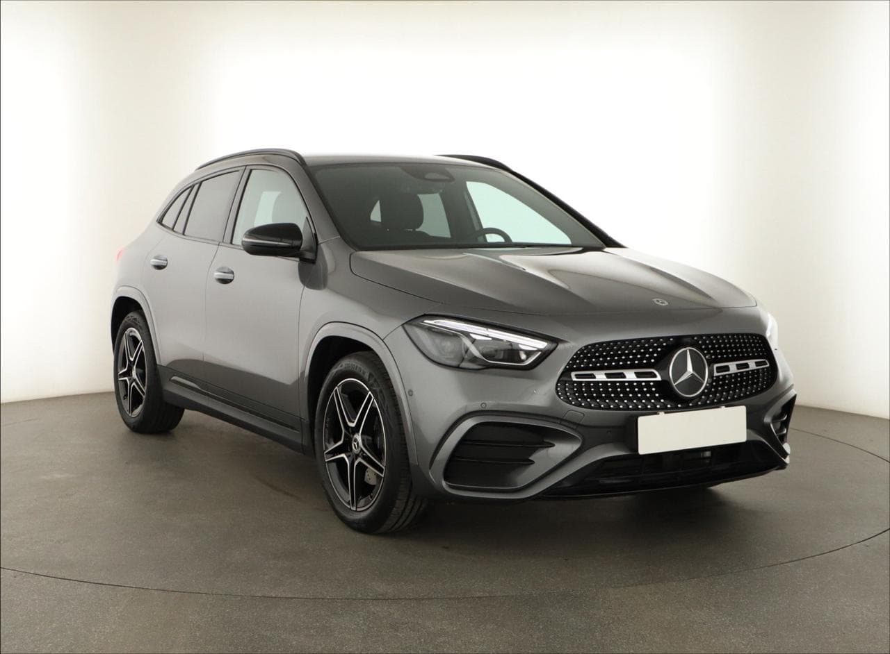 2025 Mercedes-Benz GLA