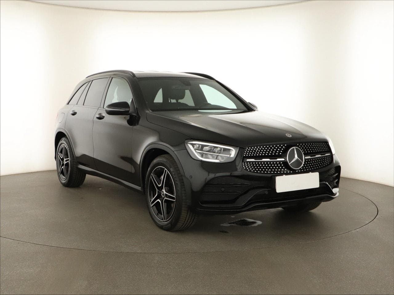 2021 Mercedes-Benz GLC