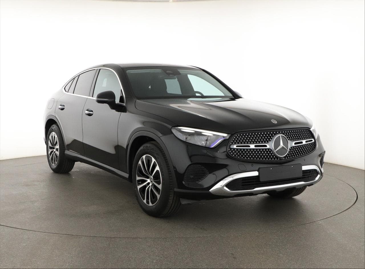 2025 Mercedes-Benz GLC