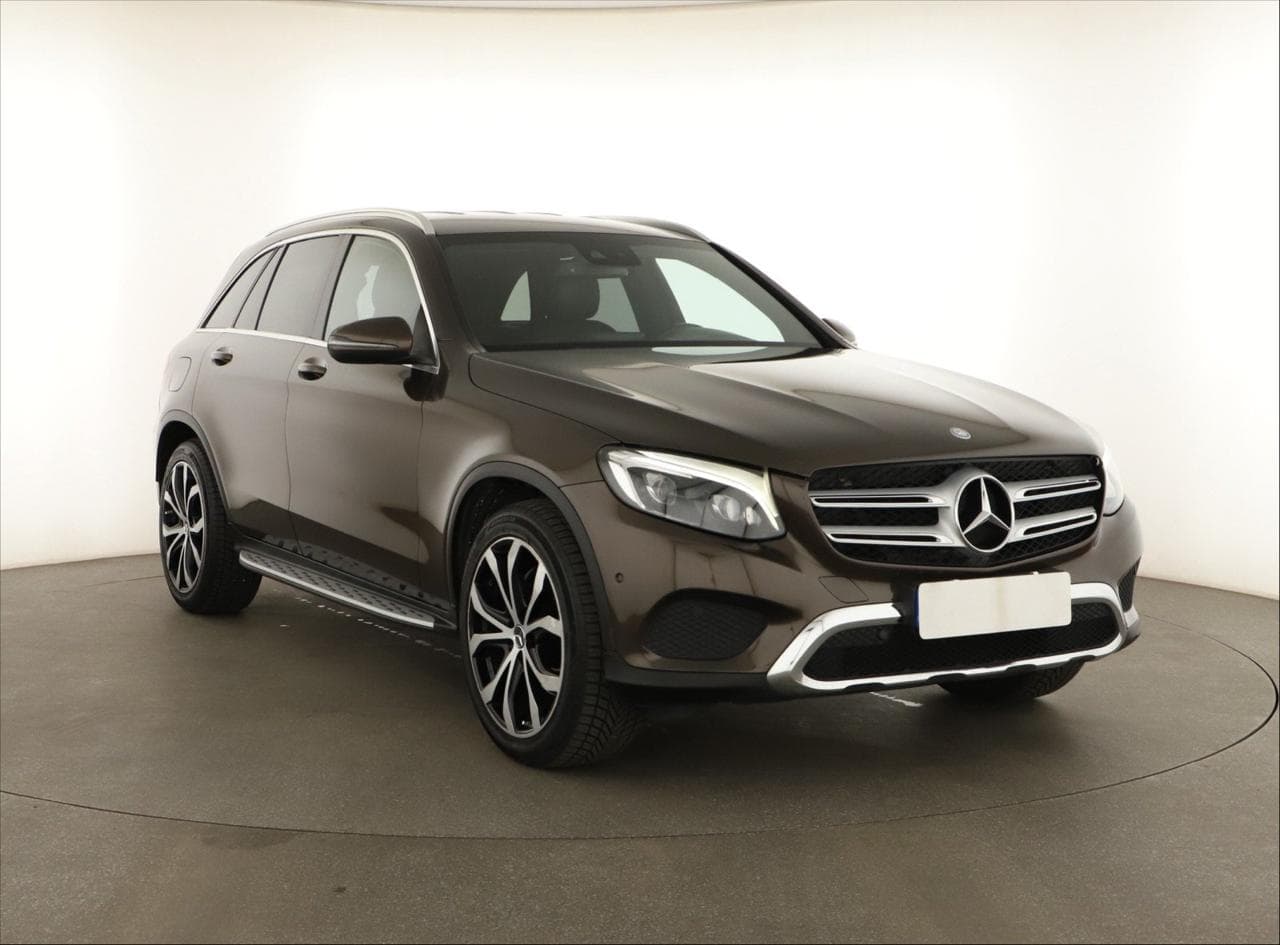 2015 Mercedes-Benz GLC