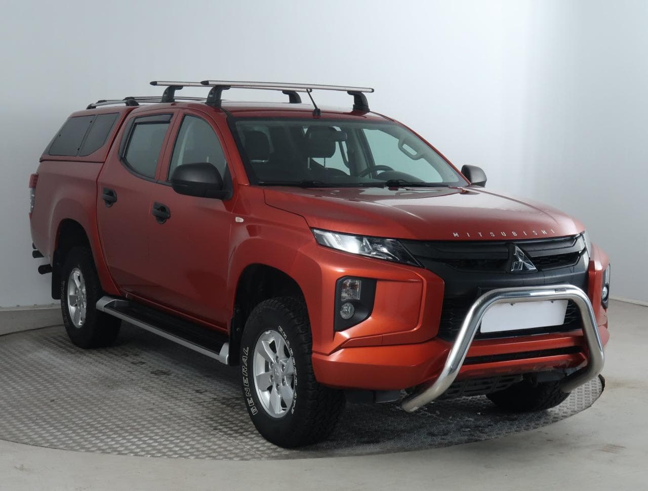 2021 Mitsubishi L200