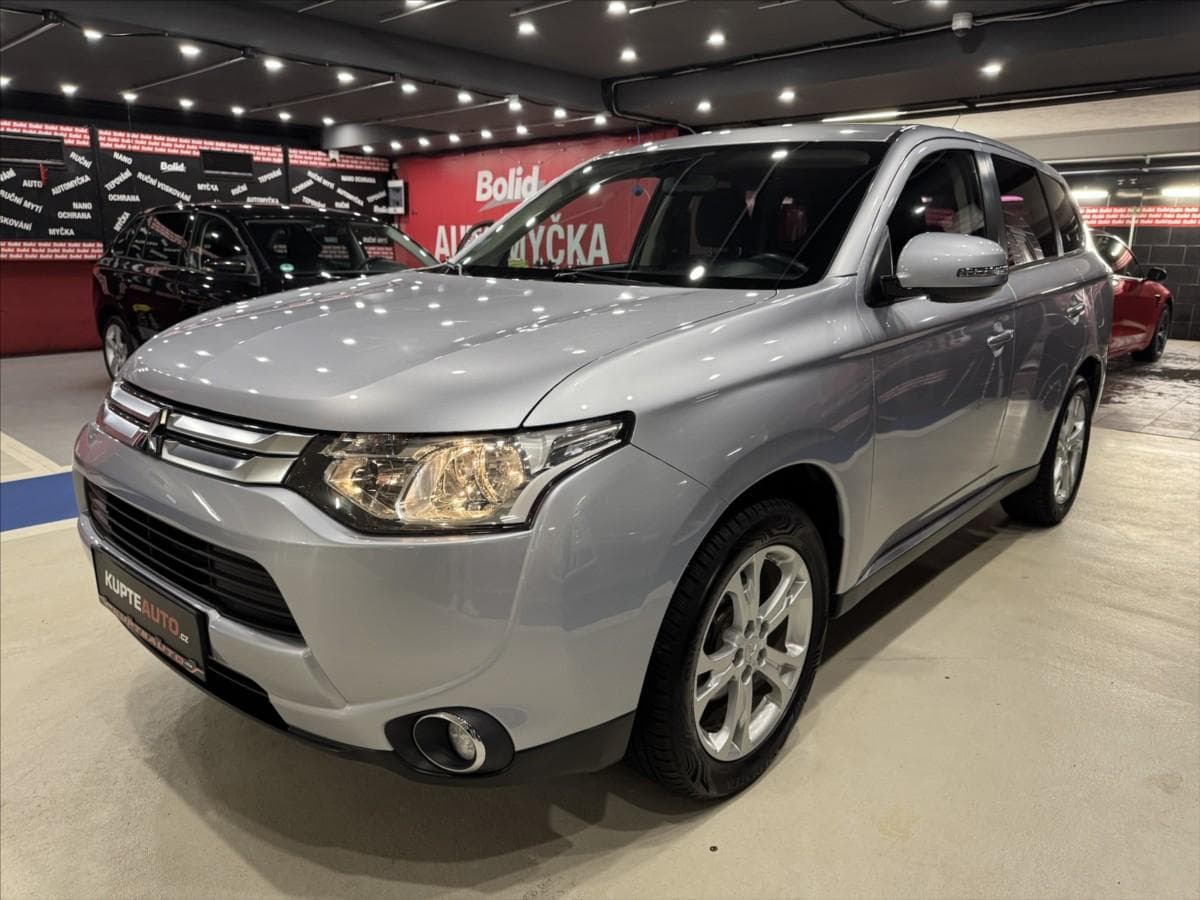2015 Mitsubishi OUTLANDER