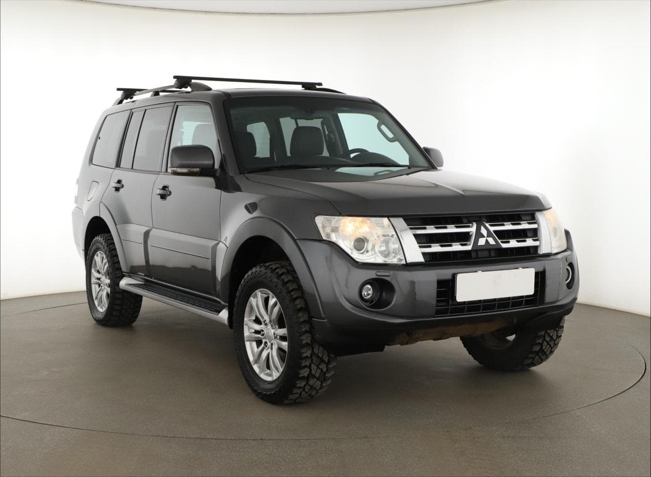 Mitsubishi Pajero 3.2 DI-D 147kW terénní