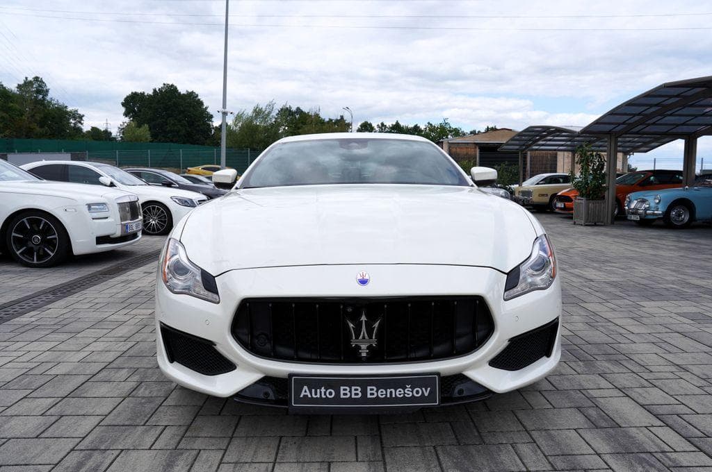 2017 Maserati QUATTROPORTE