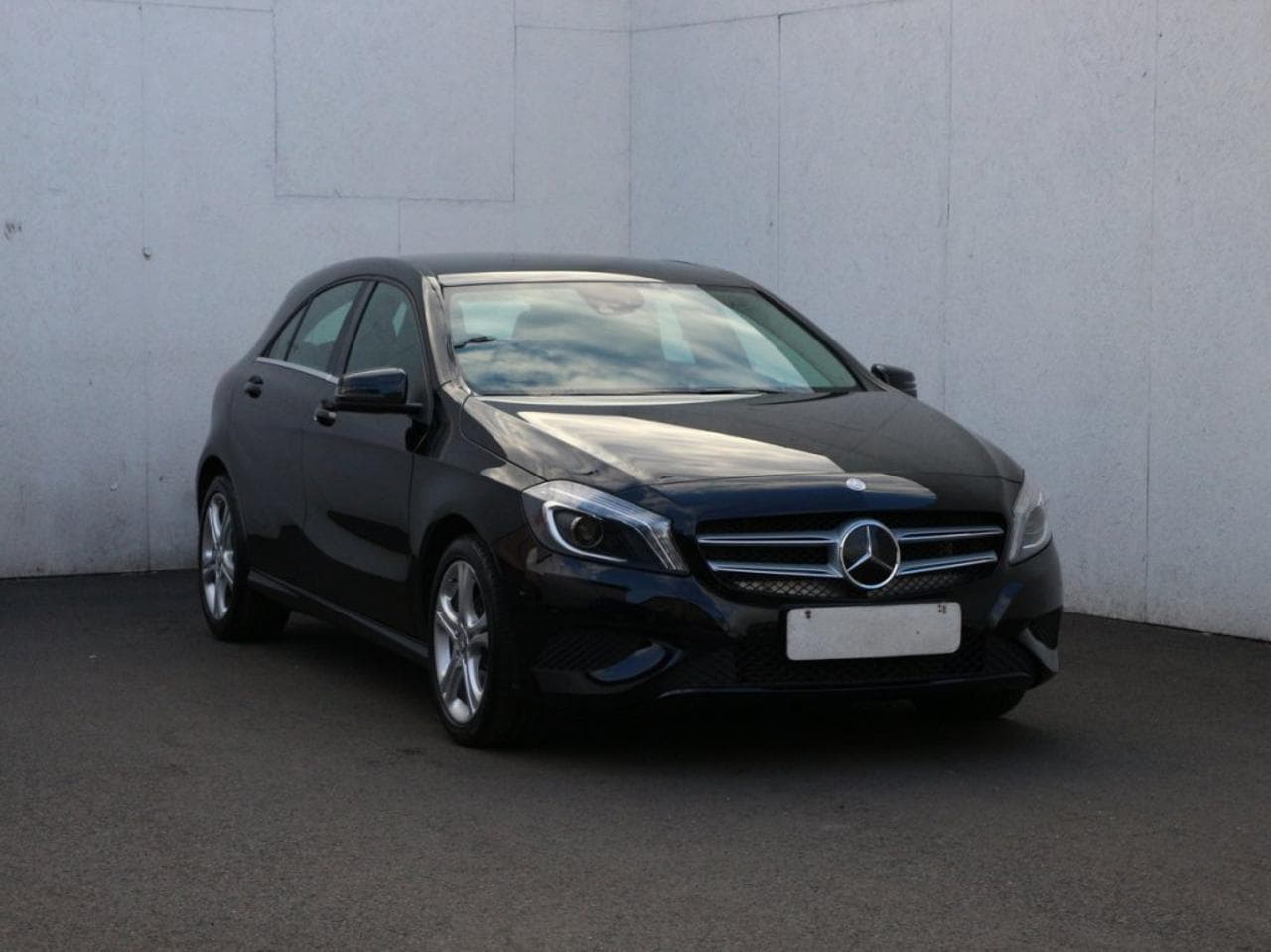 2016 Mercedes-Benz A-CLASS