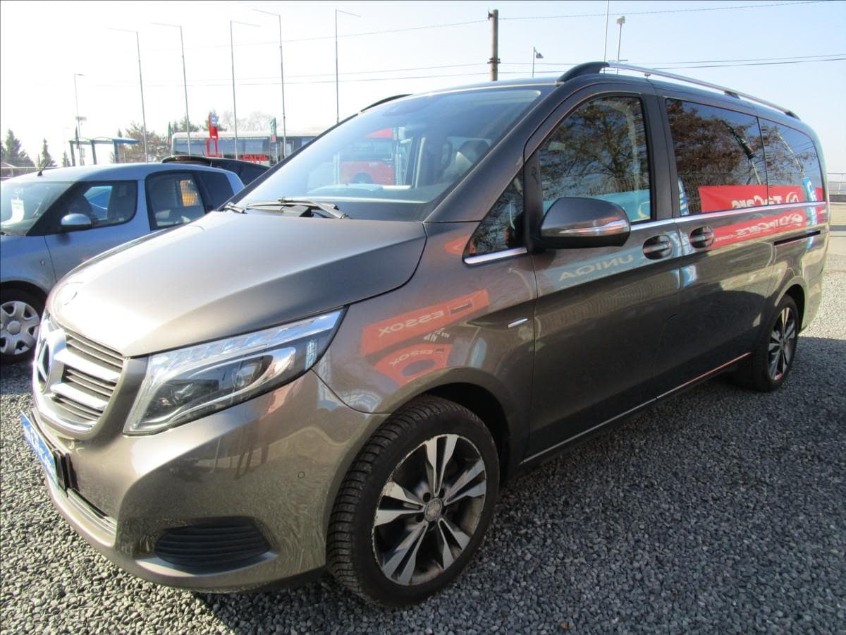 2015 Mercedes-Benz V-CLASS