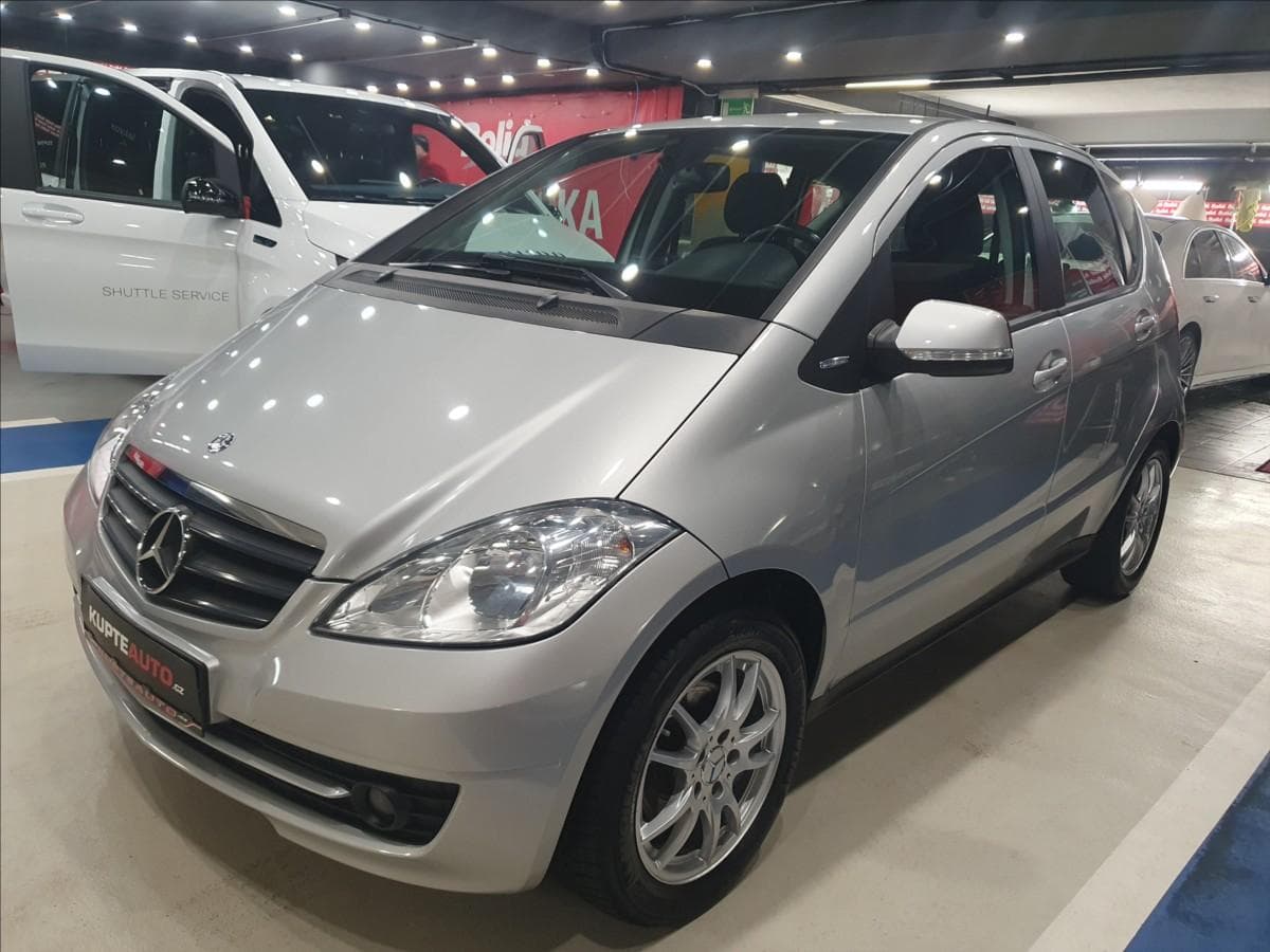 2010 Mercedes-Benz A-CLASS